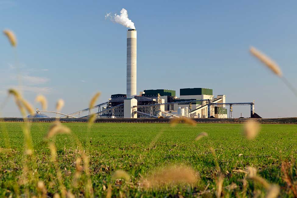 Prairie State’s carbon-dioxide emissions are 15 percent less than those emitted by comparable plants