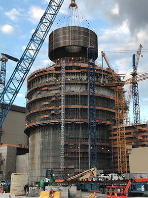 Bechtel Sets Top of Unit 3 at U.S. Nuclear Plant Construction Site