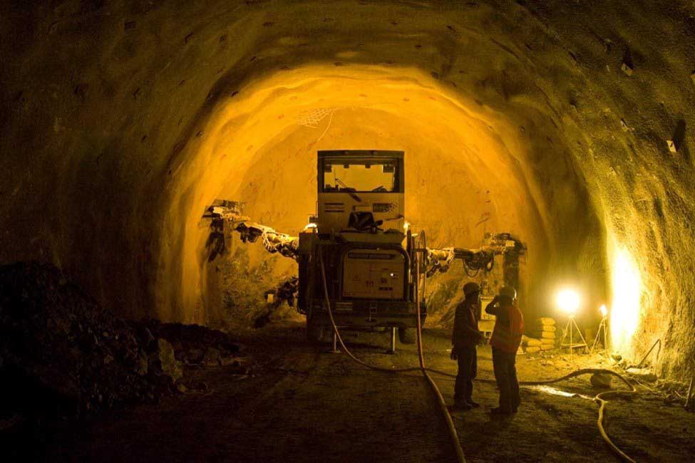 Jumbo drill advancing the project's 3.4-mile (5.5-kilometer) tunnel
