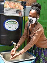 EWB-USA’s soap-and stations have been placed in 200 locations, including public markets, taxi stands, and train stations, around Kampala, Uganda’s capital city.