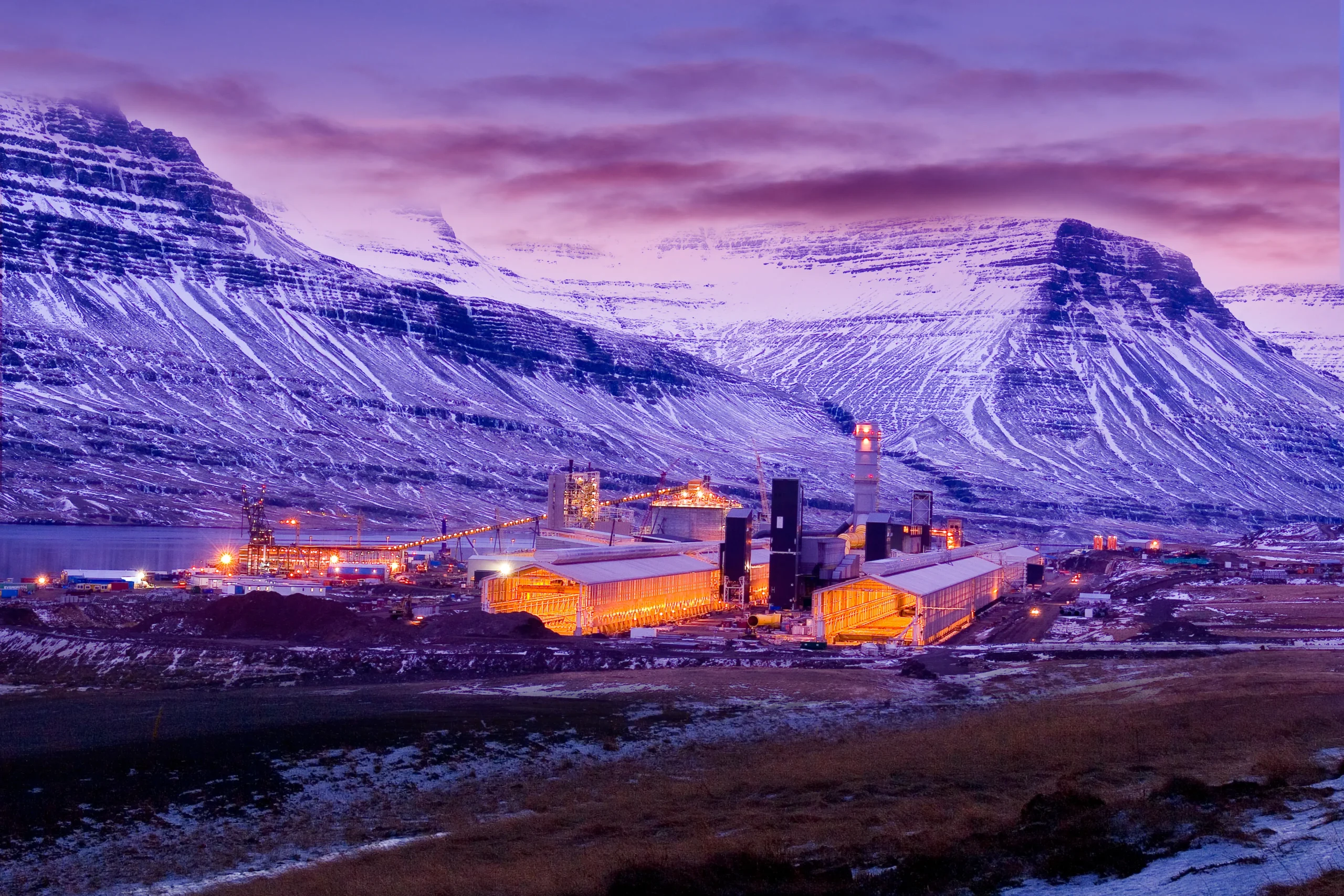 Fjarðaál Aluminum Smelter Nature